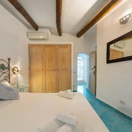 Lumaca * Porto Rotondo